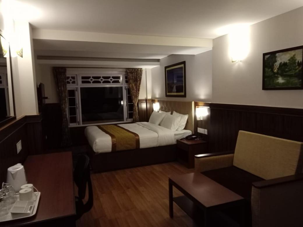 Oakdane Resort Дарджилінг Екстер'єр фото